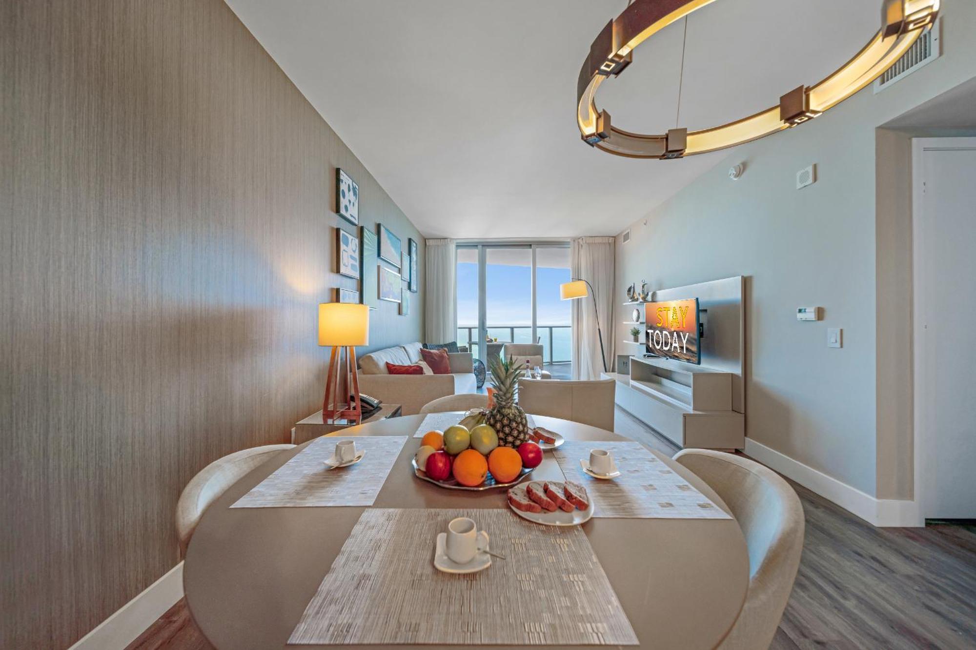 Splendid Resort - Oceanview 1Bdr & 1Ba Apt Right On The Beach, Heated Pool, Gym ฮอลลีวูด ภายนอก รูปภาพ